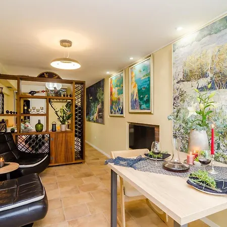 Διαμέρισμα Getaway *